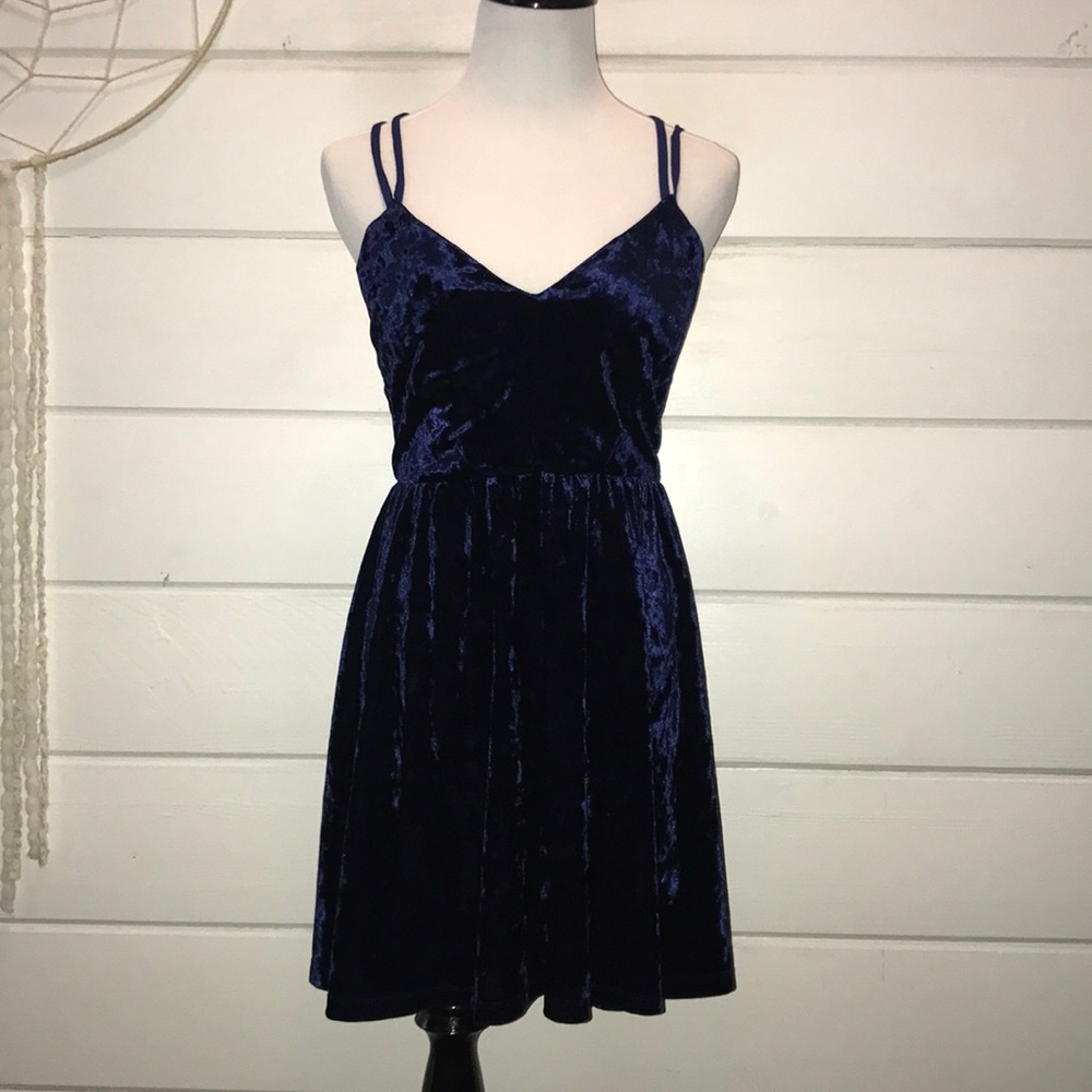 Forever 21 blue velvet dress